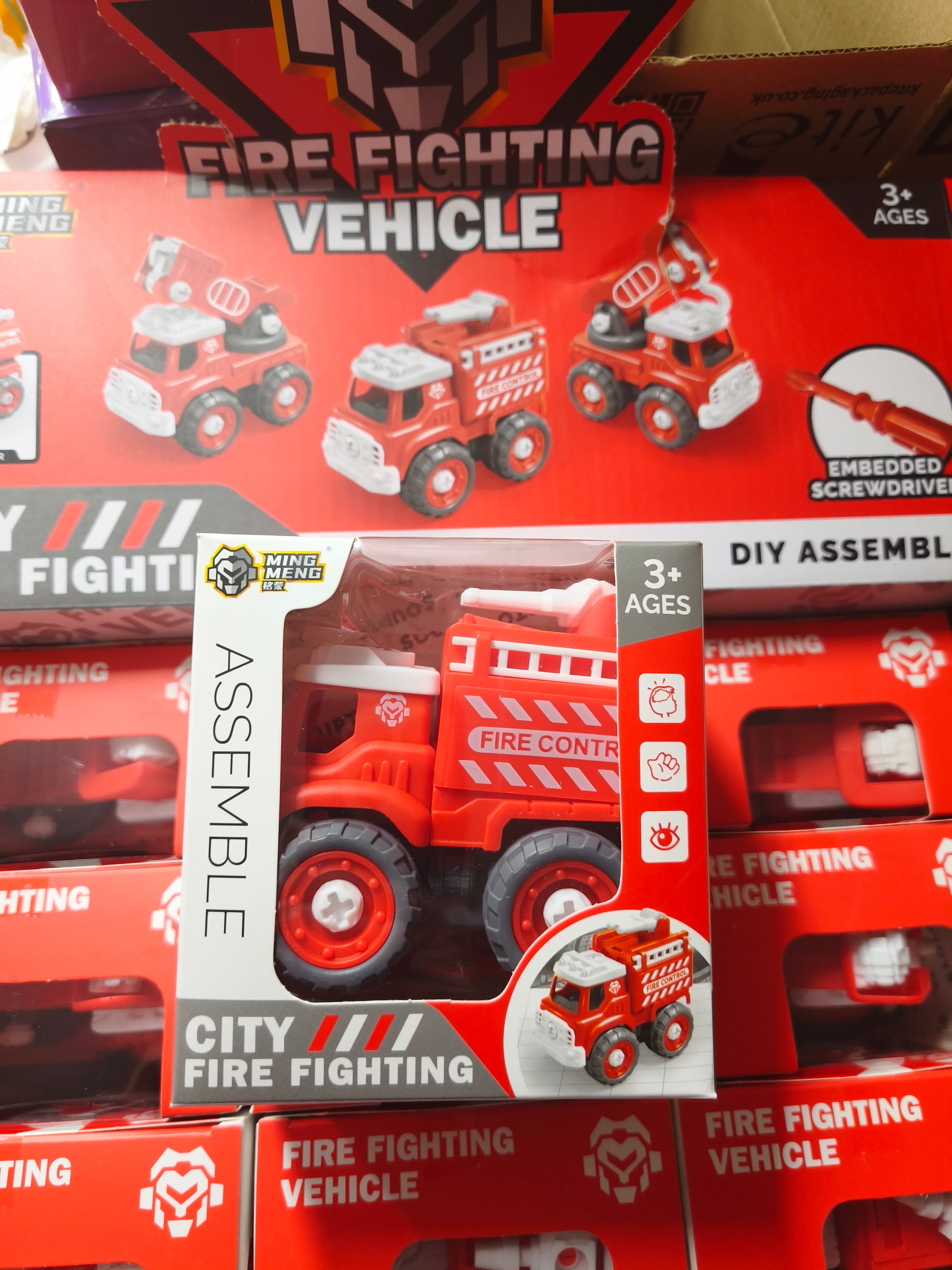 Fire fighting vehicle
