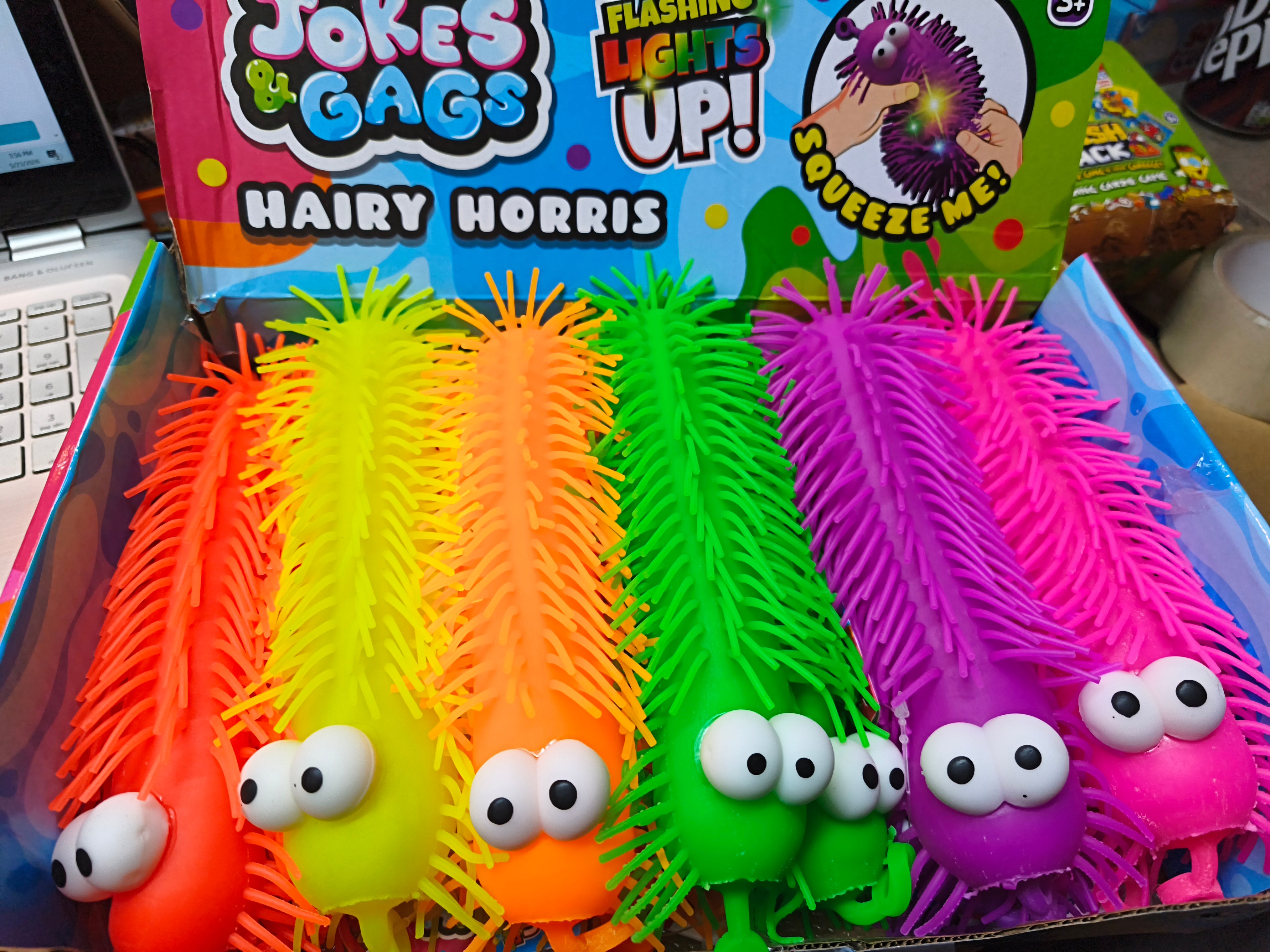 Jokes & Gags Hairy Horris