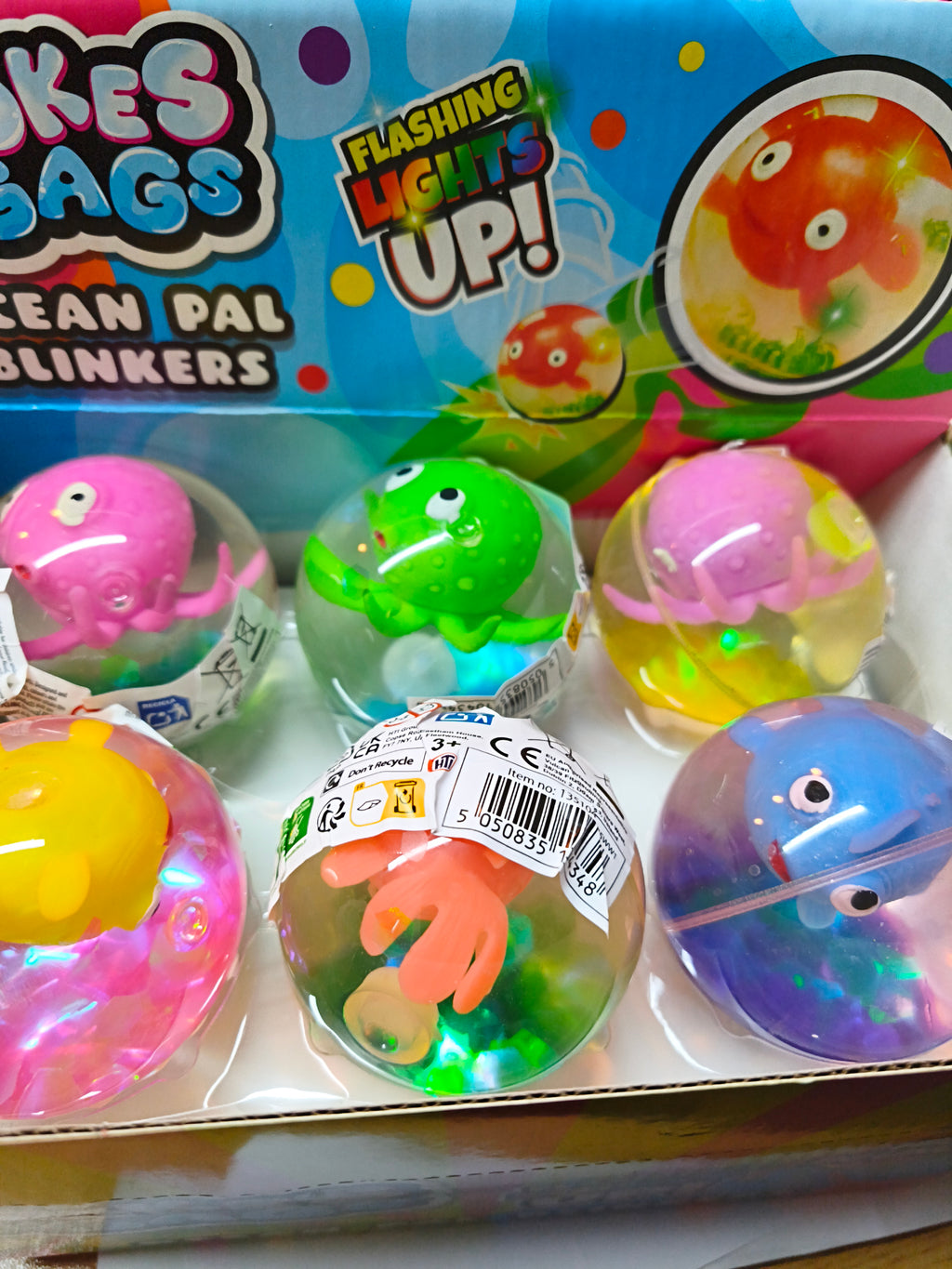 Jokes & Gags Ocean Pal Blinkers